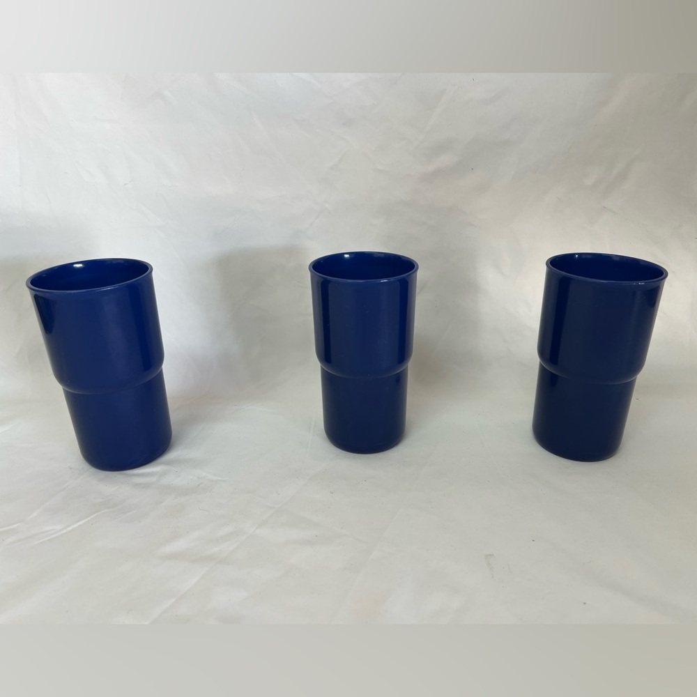 Tupperware Blue Stackable Cup - Set of 3 - 12 oz cups